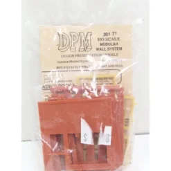 Trains|DPM 301-71 HO Street Level Wall Sections W/Steel Sash Entry Kit - Model Train Junction: Quality Parts and Art Supplies