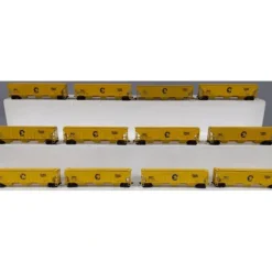 Trains|HO Scale Chessie System Covered 3-Bay Hoppers - Custom Painted [12] VG - Model Train Junction: Quality Parts and Art Supplies