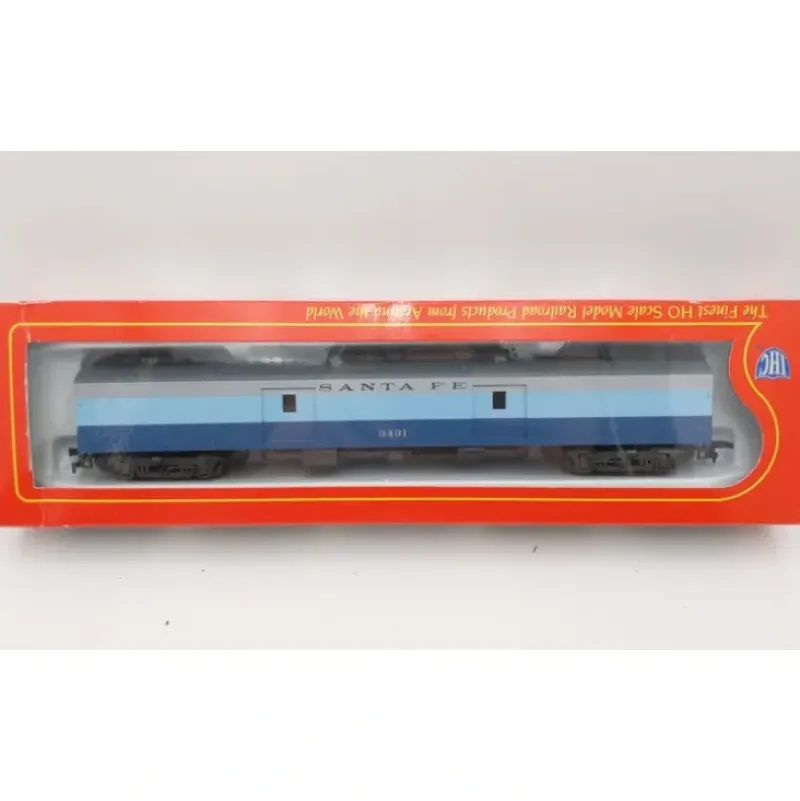 Trains|IHC 2640 HO Santa Fe Super Chief Smooth Side Baggage Car #3431 LN/Box - Model Train Junction: Quality Parts and Art Supplies