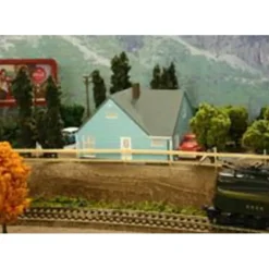 Trains|Imex 6109 Ranch House HO - Model Train Junction: Quality Parts and Art Supplies
