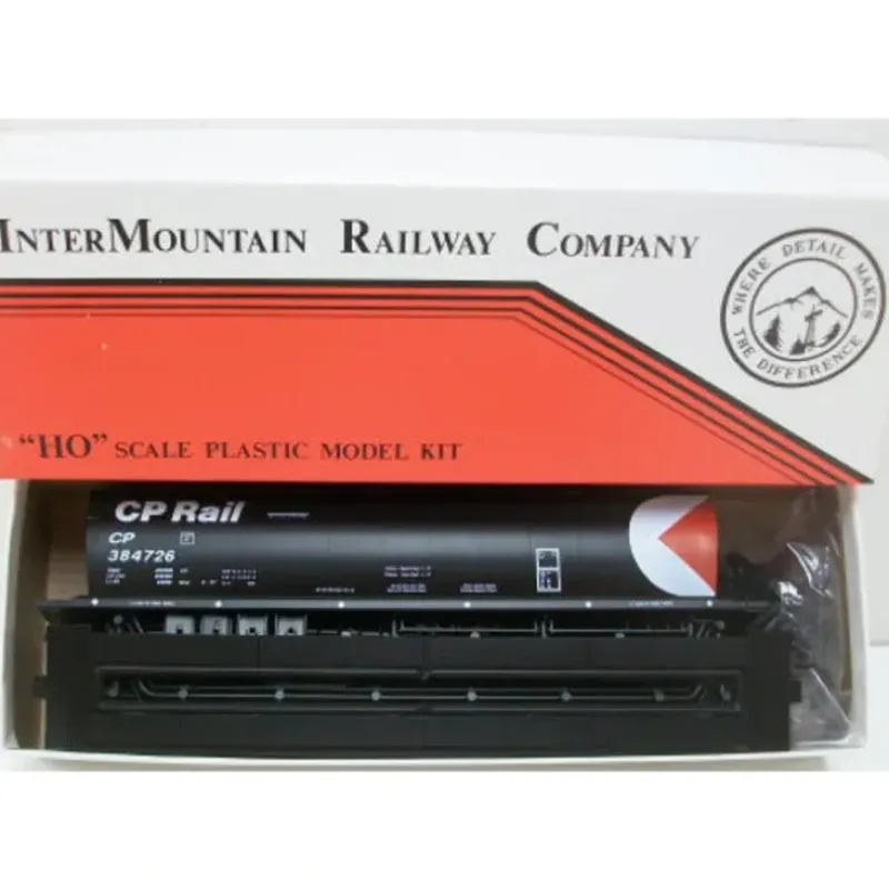 Trains|InterMountain CPMM-06 CP Rail 4-Bay Covered Hopper - Model Train Junction: Quality Parts and Art Supplies