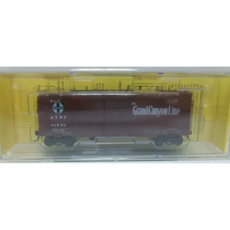 Trains*Kadee 4018 HO Atchison, Topeka & Santa Fe 40' PS-1 Boxcar #31698 - Model Train Junction: Quality Parts and Art Supplies