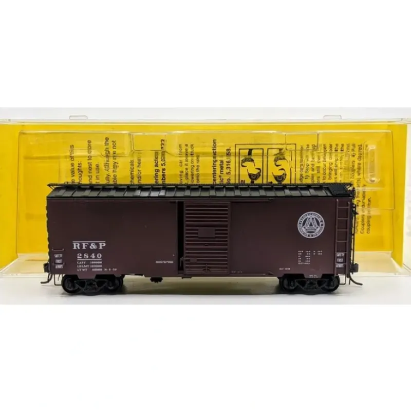 Trains*Kadee 4303 HO Richmond, Fredericksburg & Potomac 40' PS-1 Boxcar #2840 - Model Train Junction: Quality Parts and Art Supplies