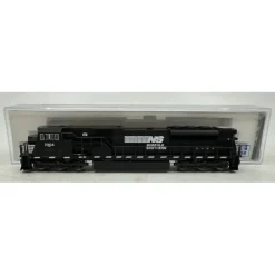 Trains*Kato 176-5507 N Scale Norfolk Southern SD-80 Diesel Locomotive #7204 - Model Train Junction: Quality Parts and Art Supplies