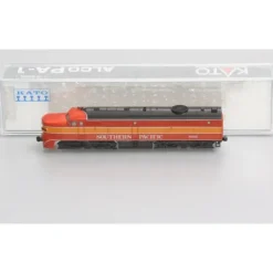 Trains*Kato 176-4105 N Scale Southern Pacific Powered PA-1 Diesel Locomotive #6056 - Model Train Junction: Quality Parts and Art Supplies