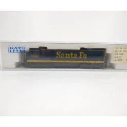 Trains*Kato 176-17E N Scale Atchison, Topeka, & Santa Fe U30C Diesel Engine #7519 LN/Box - Model Train Junction: Quality Parts and Art Supplies