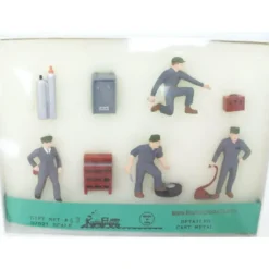 Trains*Kramer A43 O Service Station Guys & Accessories Figures (Set of 11) - Model Train Junction: Quality Parts and Art Supplies