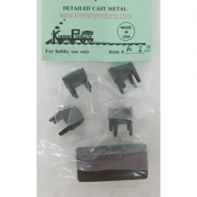 Trains*Kramer A12 O-Scale Patio Table & Chairs - Model Train Junction: Quality Parts and Art Supplies
