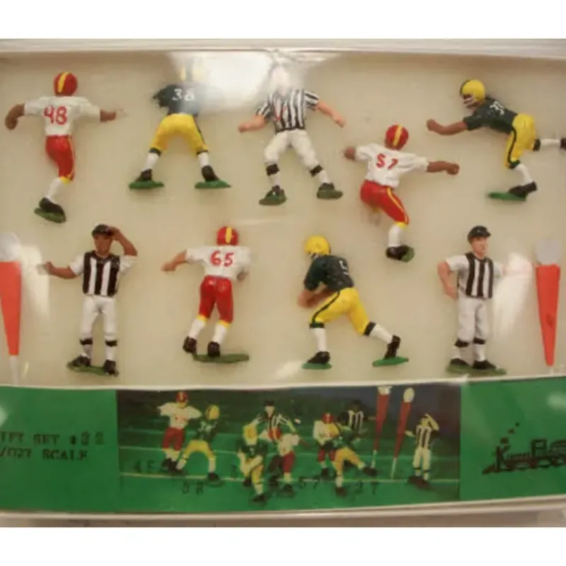 Trains|Kramer GS32 Gift Set of O/O27 Scale Football Players - Model Train Junction: Quality Parts and Art Supplies