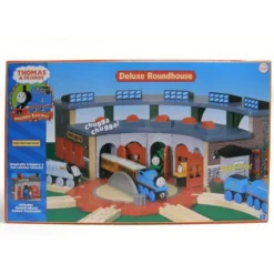 Trains*Learning Curve 99370 Deluxe Roundhouse - Model Train Junction: Quality Parts and Art Supplies