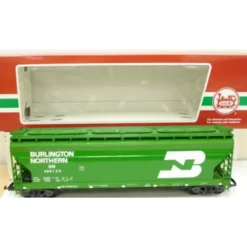 Trains*LGB 43820 Burlington Northern Covered Hopper Car w/Plastic Wheels - Model Train Junction: Quality Parts and Art Supplies