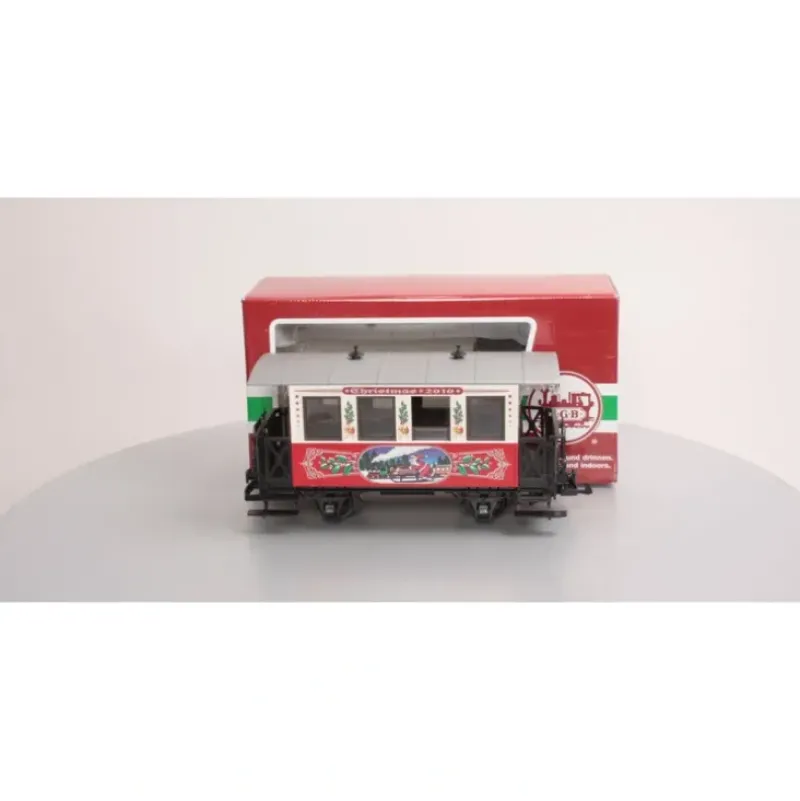 Trains*LGB 35072 Christmas Passenger Car 2010 - Model Train Junction: Quality Parts and Art Supplies