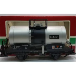 Trains*LGB 4040-C BASF Single Dome Short Tank Car LN/Box - Model Train Junction: Quality Parts and Art Supplies