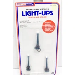 Trains*Life Like 1208 HO Scale Light-Up Street Lights (Pack of 3) - Model Train Junction: Quality Parts and Art Supplies