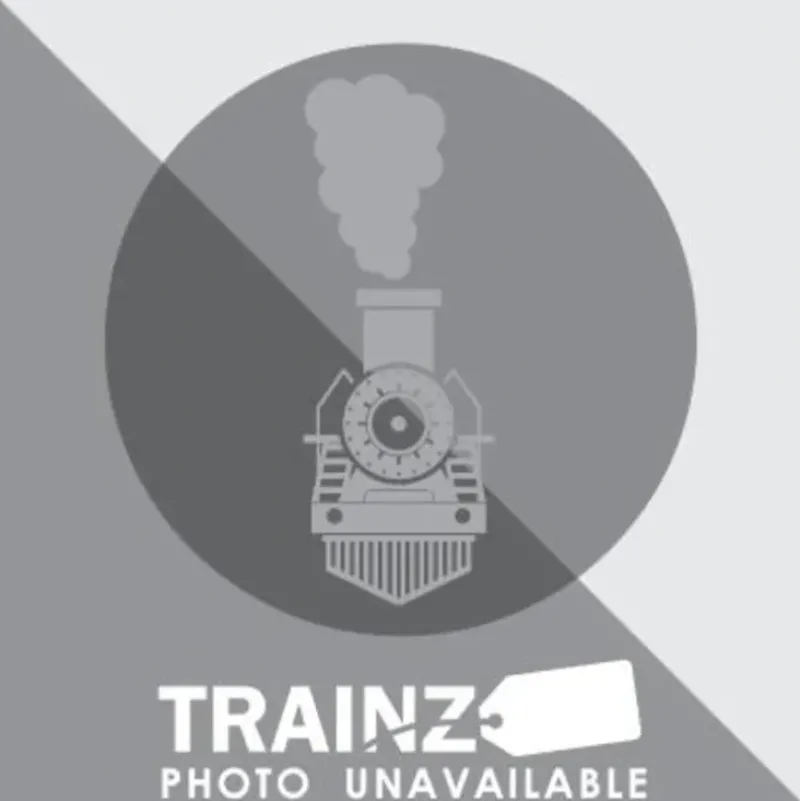 Trains*Lionel 11-70022 Christmas 2815 Tank Car - Model Train Junction: Quality Parts and Art Supplies