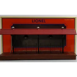 Trains*Lionel 6-24159 Illuminated Station Platform - Model Train Junction: Quality Parts and Art Supplies