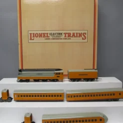 Trains*Lionel 11-6017-0 Milwaukee Road Hiawatha O Gauge Steam Passenger Train Set #755W - Model Train Junction: Quality Parts and Art Supplies