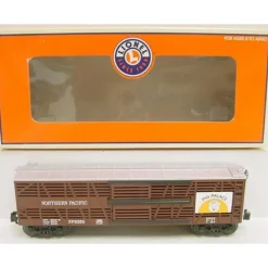 Trains*Lionel 6-19560 Northern Pacific Stock Car - Model Train Junction: Quality Parts and Art Supplies