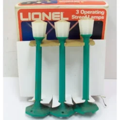 Trains*Lionel 6-2170 O And 027 Operating Green Plastic Street Lamp Posts (Set of 3) EX/Box - Model Train Junction: Quality Parts and Art Supplies