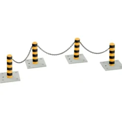 Trains*Lionel 6-22580 O Bollards & Chains Pack - Model Train Junction: Quality Parts and Art Supplies