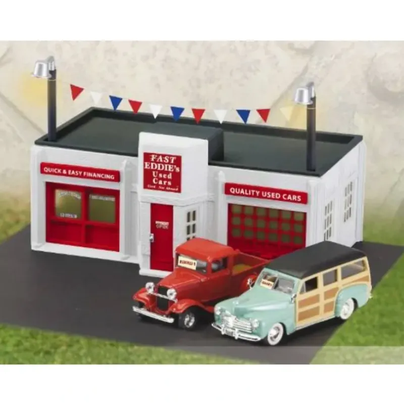 Trains*Lionel 6-22468 O Fast Eddie's Used Car Lot w/2 Die Cast Cars (Assorted) - Model Train Junction: Quality Parts and Art Supplies