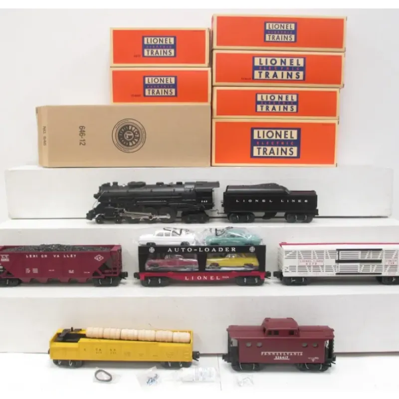 Trains*Lionel 6-38329 O Gauge 2261 Conventional Classics 4-6-4 Steam Freight Set - Model Train Junction: Quality Parts and Art Supplies