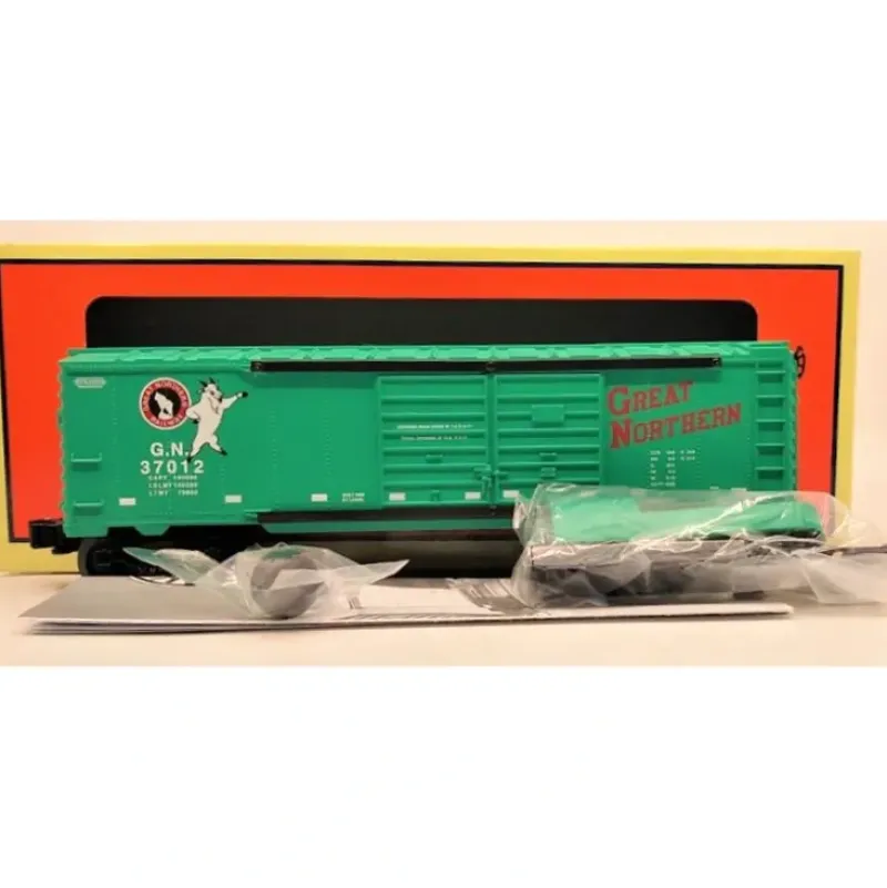 Trains*Lionel 6-37012 O Gauge Great Northern Jumping Hobo Boxcar - Model Train Junction: Quality Parts and Art Supplies