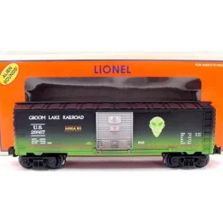 Trains*Lionel 6-26867 O Gauge Groom Lake Operating AlienSounds Boxcar - Model Train Junction: Quality Parts and Art Supplies