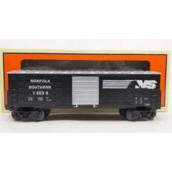 Trains*Lionel 6-15039 O Gauge Norfolk Southern Waffle-Sided Boxcar #15039 - Model Train Junction: Quality Parts and Art Supplies