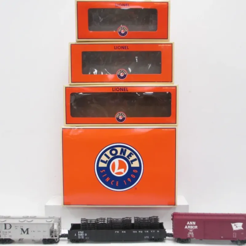 Trains*Lionel 6-31795 O Gauge Pere Marquette Regional Freight Cars (Set of 3) - Model Train Junction: Quality Parts and Art Supplies