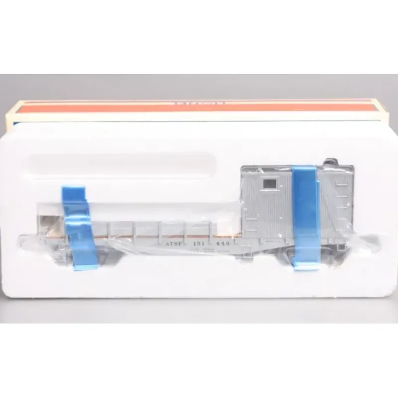 Trains*Lionel 6-29813 O Gauge Santa Fe Boom Car with TMCC & Crane Sounds - Model Train Junction: Quality Parts and Art Supplies