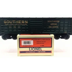 Trains*Lionel 6-15028 O Gauge Southern Waffle-Side Boxcar #539889 - Model Train Junction: Quality Parts and Art Supplies
