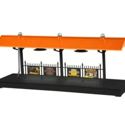 Trains*Lionel 6-37954 O Halloween Station Platform - Model Train Junction: Quality Parts and Art Supplies