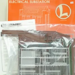Trains*Lionel 6-12931 O Scale Electrical Substation Building Kit - Model Train Junction: Quality Parts and Art Supplies