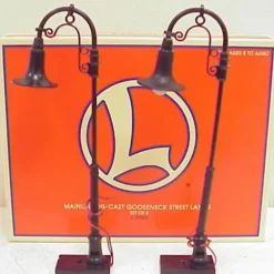 Trains*Lionel 6-22948 O Scale Gooseneck Street Lamps (Set of 2) - Model Train Junction: Quality Parts and Art Supplies