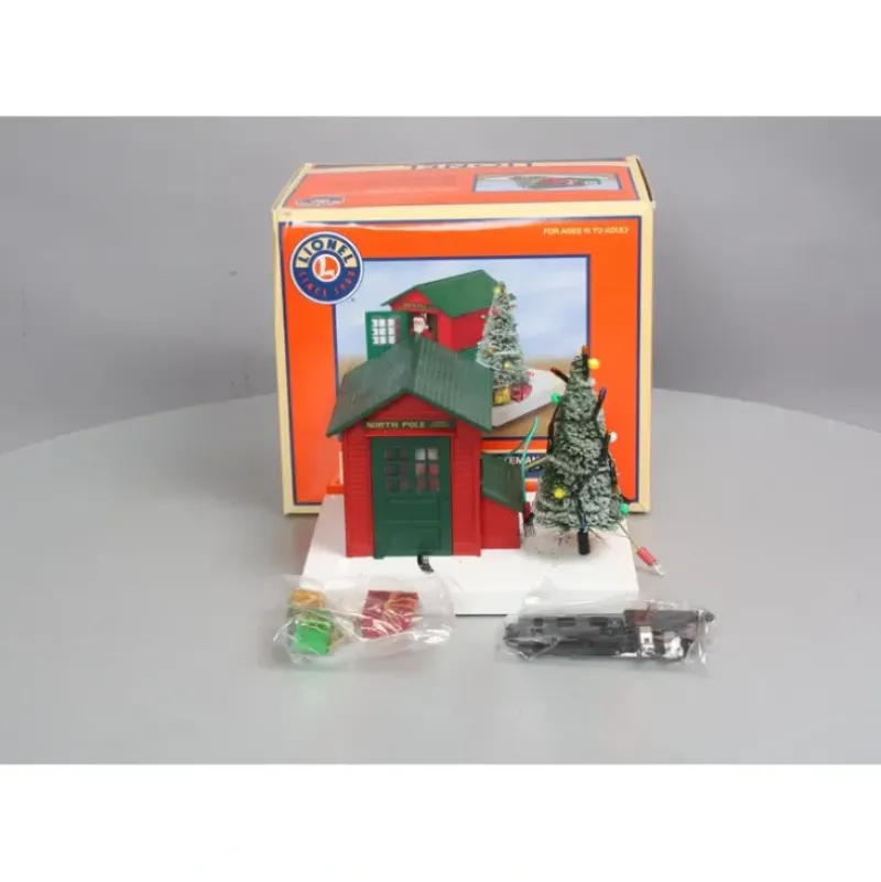 Trains*Lionel 6-14289 Santa Operating Gateman - Model Train Junction: Quality Parts and Art Supplies