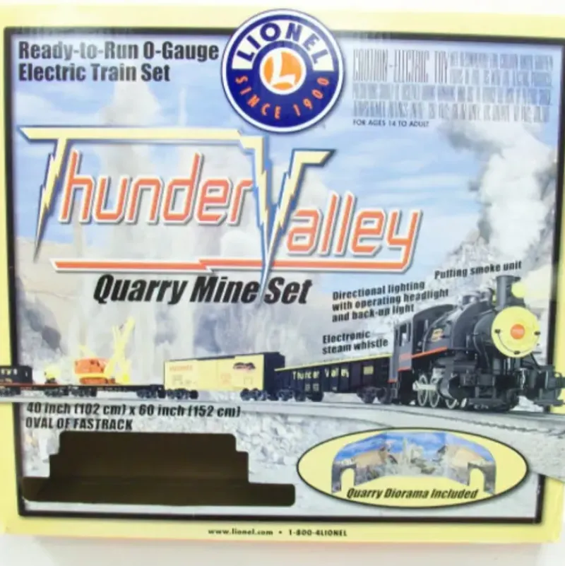 Trains*Lionel 6-30124 Thunder Valley O Gauge Steam Freight Train Set - Model Train Junction: Quality Parts and Art Supplies