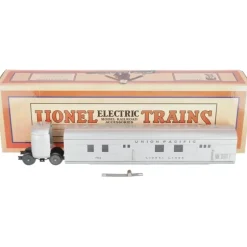 Trains*Lionel 11-80002 UP Streamlined Articulated Baggage - Model Train Junction: Quality Parts and Art Supplies