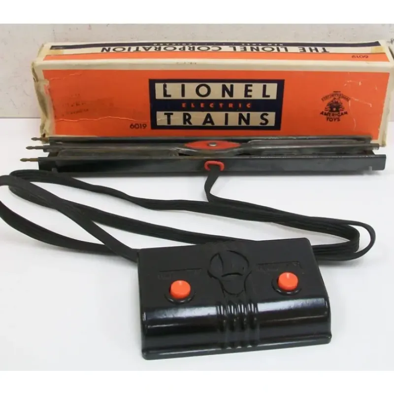 Trains*Lionel 6019 Vintage O27 Remote Control Track Section - Model Train Junction: Quality Parts and Art Supplies