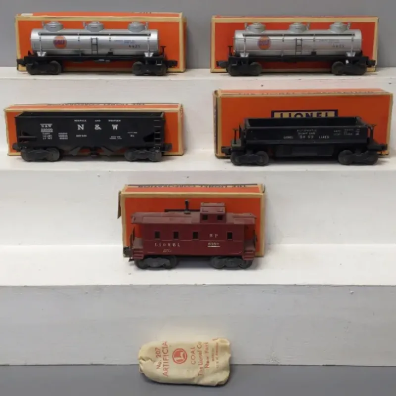 Trains*Lionel Vintage O Gauge Freight Cars: 6425, 3469, 6357, 6425, 3456 [5] VG/Box - Model Train Junction: Quality Parts and Art Supplies
