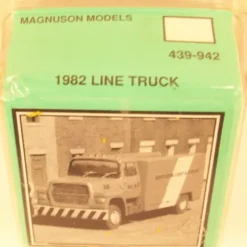 Trains*Magnuson Models 439-942 1982 Line Truck Kit - Model Train Junction: Quality Parts and Art Supplies