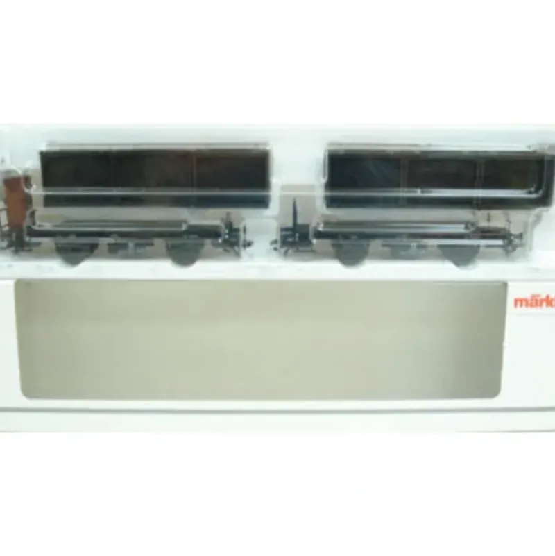 Trains*Marklin 48946 2 Flatcars w/ Coal Loads - Model Train Junction: Quality Parts and Art Supplies