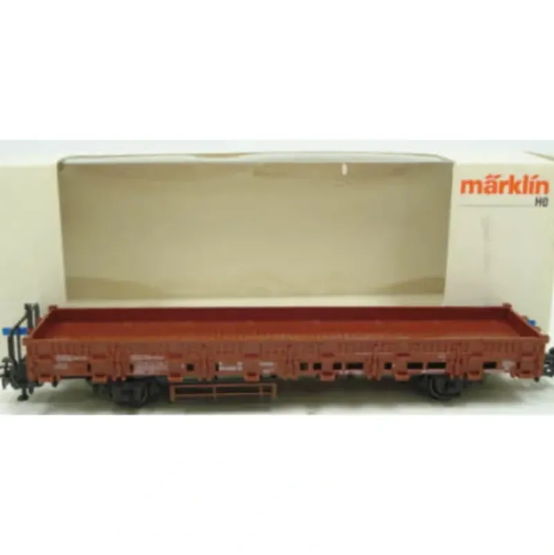 Trains*Marklin 4694 DB Flatcar w/Brakeman's Platform - Model Train Junction: Quality Parts and Art Supplies