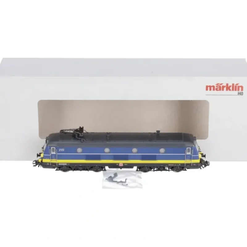Trains*Marklin 37238 HO Belgian State Railways Electric Locomotive #2551 - Model Train Junction: Quality Parts and Art Supplies