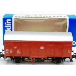Trains*Marklin 4411 HO Scale DB Boxcar with Marker Lights - Model Train Junction: Quality Parts and Art Supplies