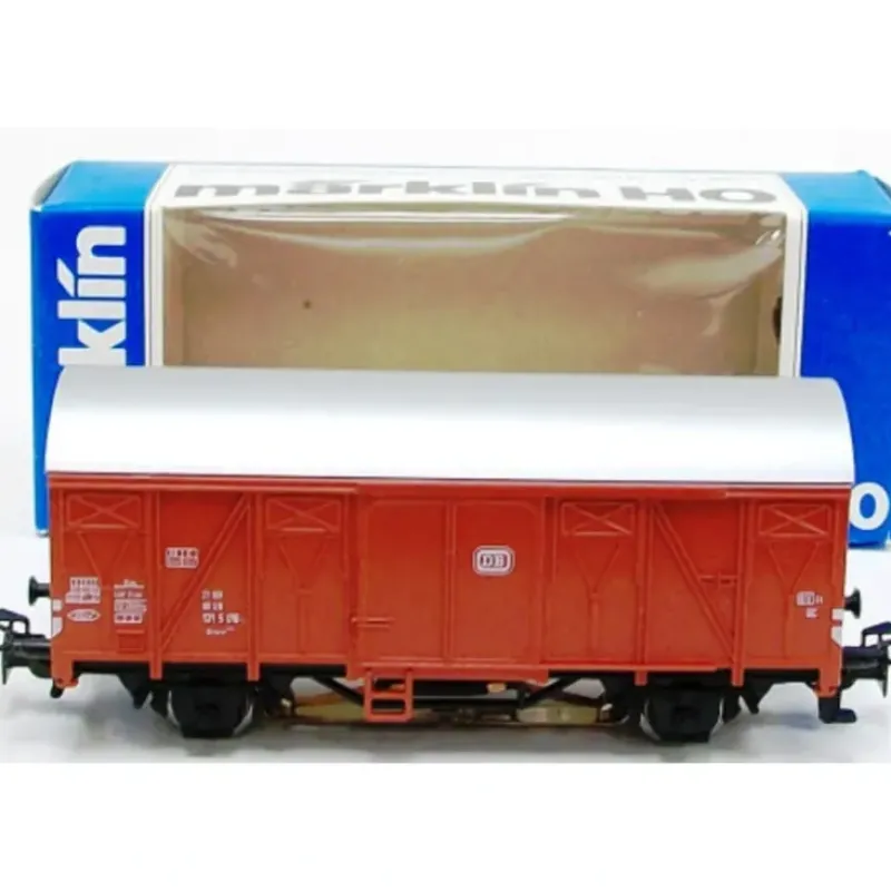 Trains*Marklin 4411 HO Scale DB Boxcar with Marker Lights - Model Train Junction: Quality Parts and Art Supplies