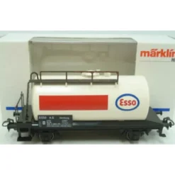 Trains*Marklin 4441 HO Scale Esso Tank Car - Model Train Junction: Quality Parts and Art Supplies
