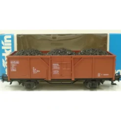 Trains*Marklin 4431 HO Scale Hopper Car w/ Load - Model Train Junction: Quality Parts and Art Supplies