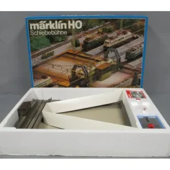 Trains*Marklin 7294 HO Scale Remote Control Transfer Table - Model Train Junction: Quality Parts and Art Supplies