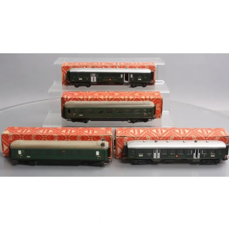 Trains*Marklin HO Vintage Assorted Passenger Cars: (2) 346/1, & (2) 348/1 [4] - Model Train Junction: Quality Parts and Art Supplies